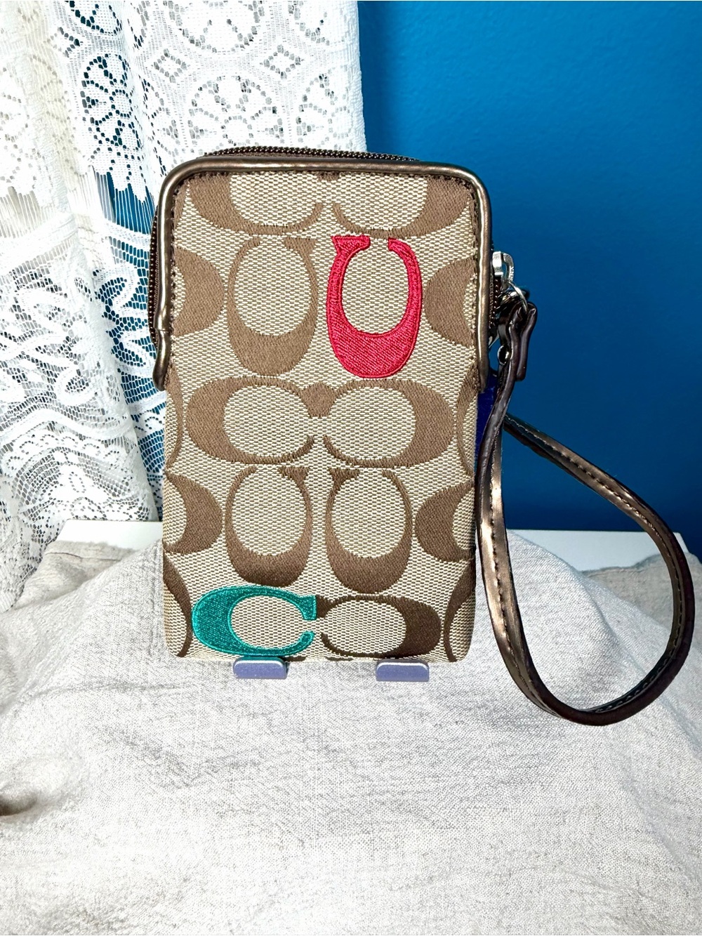 Coach Poppy Signature C Monogram Pouch Multicolor Wristlet 5.5 in H x 3.5 in L - Picture 8 of 9
